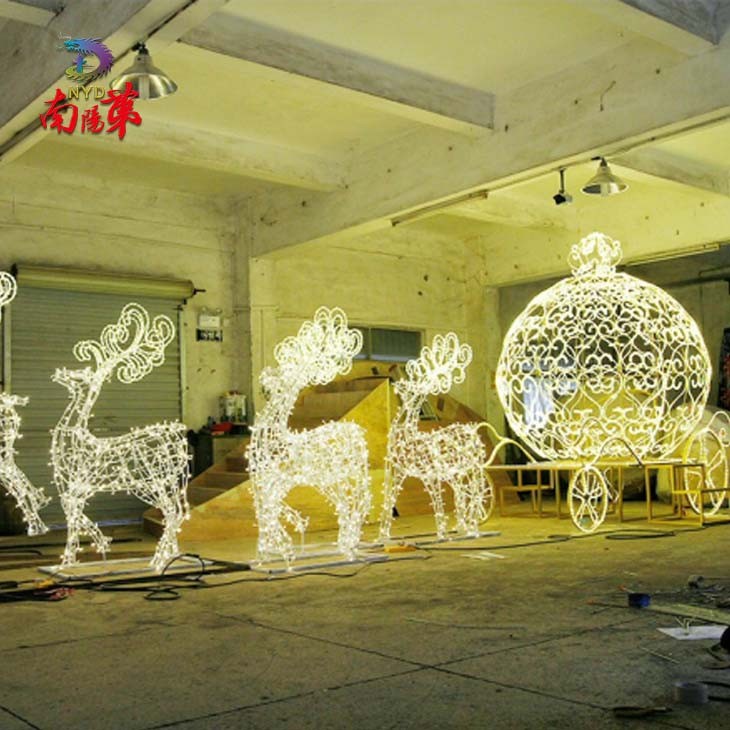 Large light up outdoor reindeer
